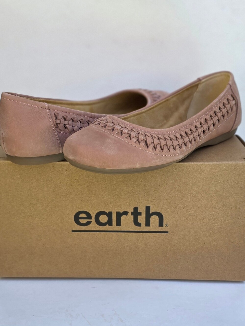 9.5M Earth Jett Leather Ballet Flats Light Pink Woven Comfort Slip On Shoes